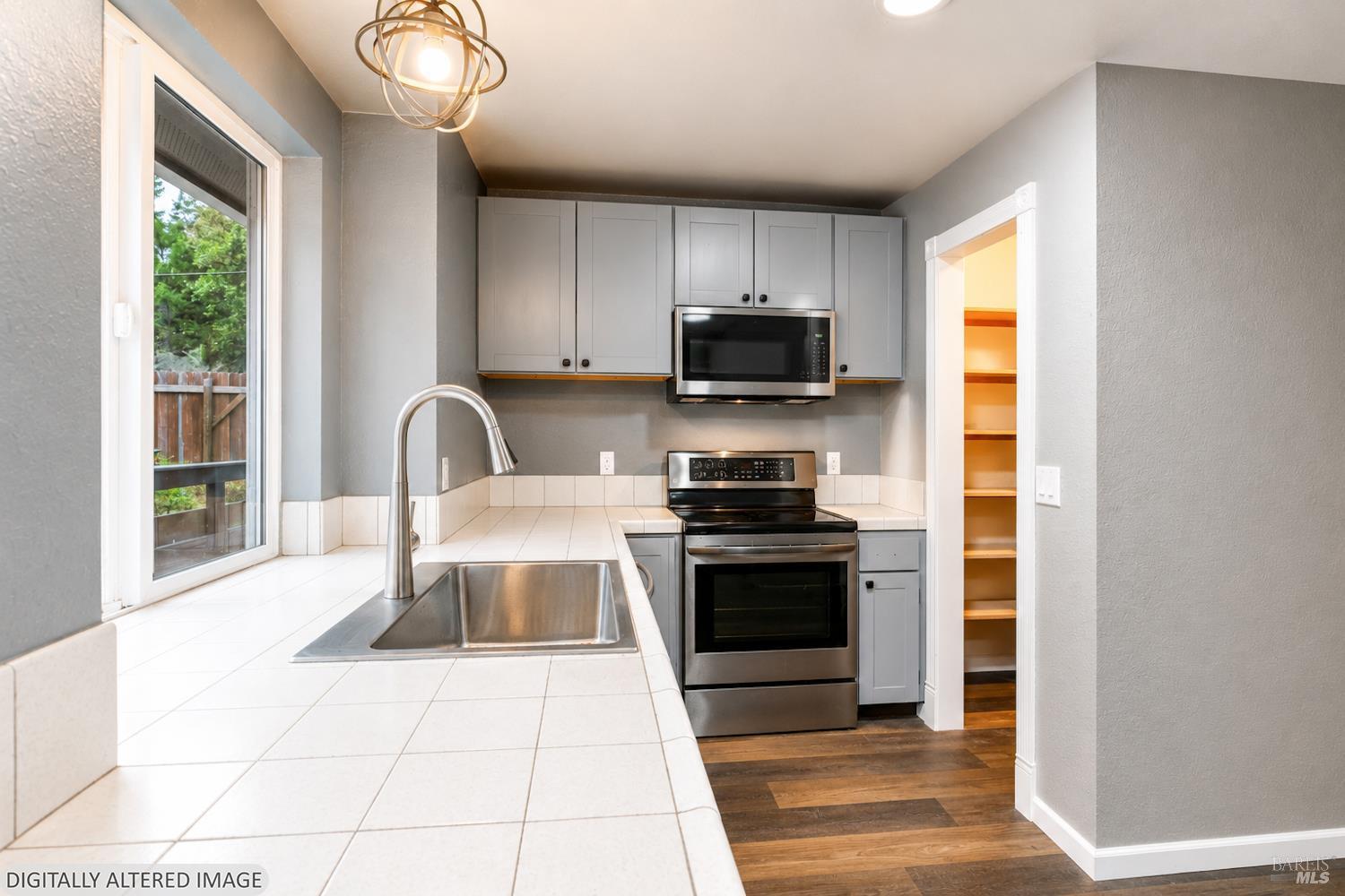 2129 Clover Drive Willits CA 95490