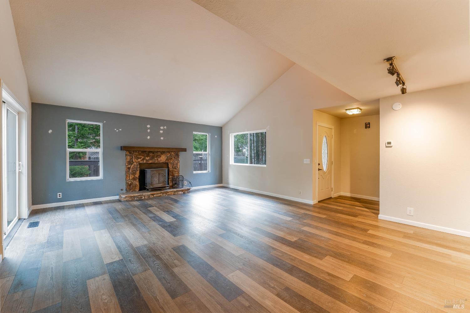 2129 Clover Drive Willits CA 95490