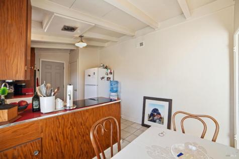 1924 Diamond Court Santa Rosa CA 95404
