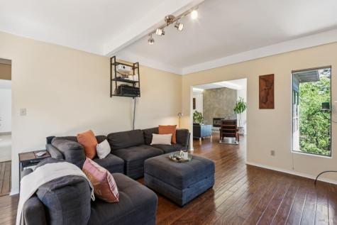 1475 Los Olivos Road Santa Rosa CA 95404