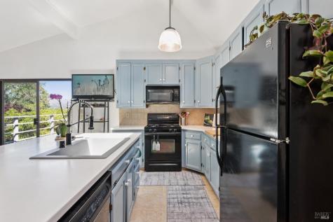 1475 Los Olivos Road Santa Rosa CA 95404