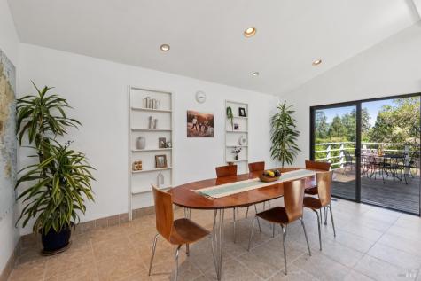 1475 Los Olivos Road Santa Rosa CA 95404