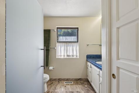 1475 Los Olivos Road Santa Rosa CA 95404