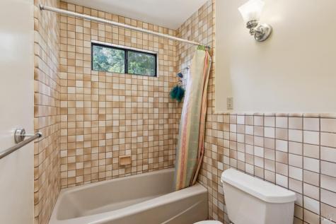 1475 Los Olivos Road Santa Rosa CA 95404