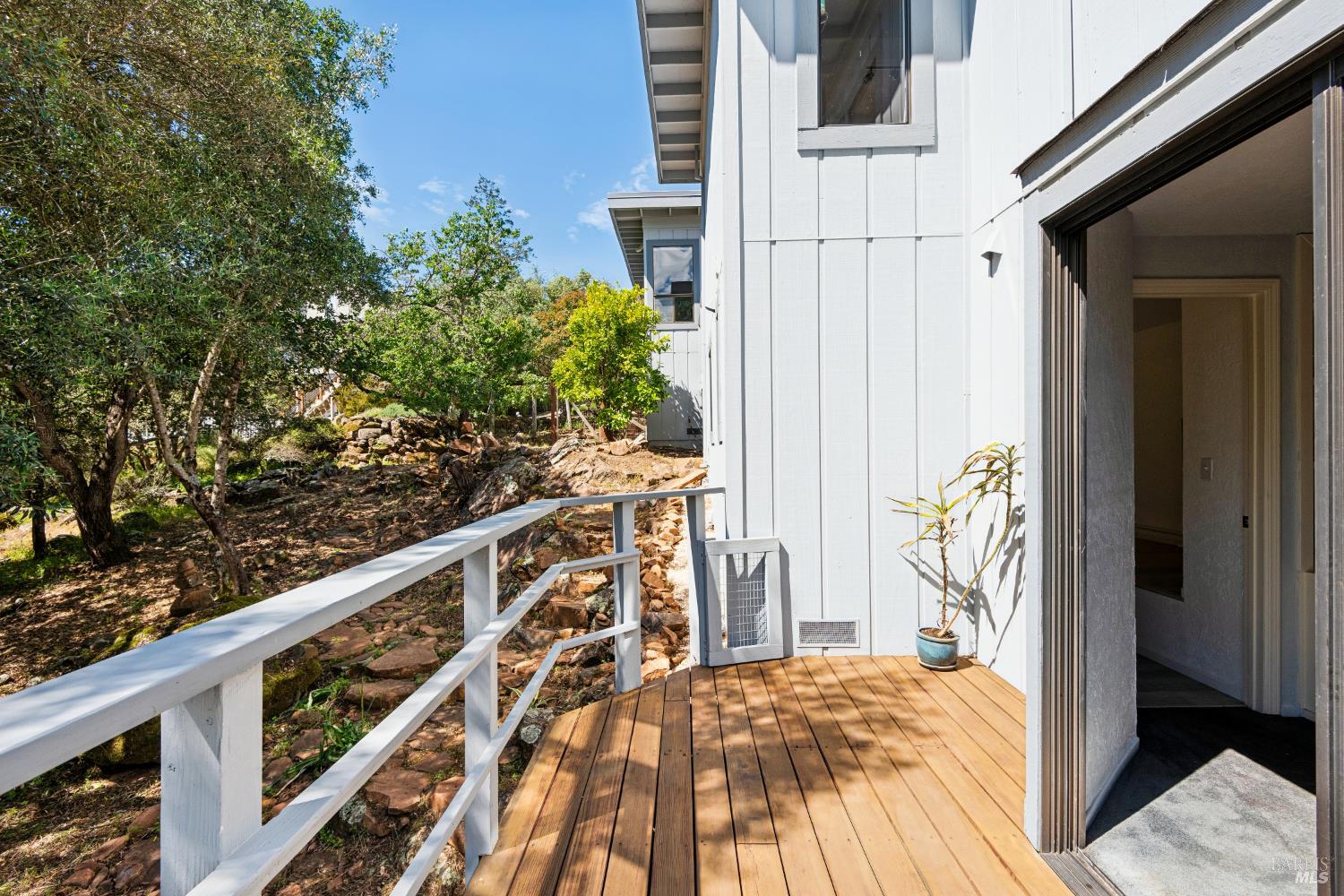 1475 Los Olivos Road Santa Rosa CA 95404