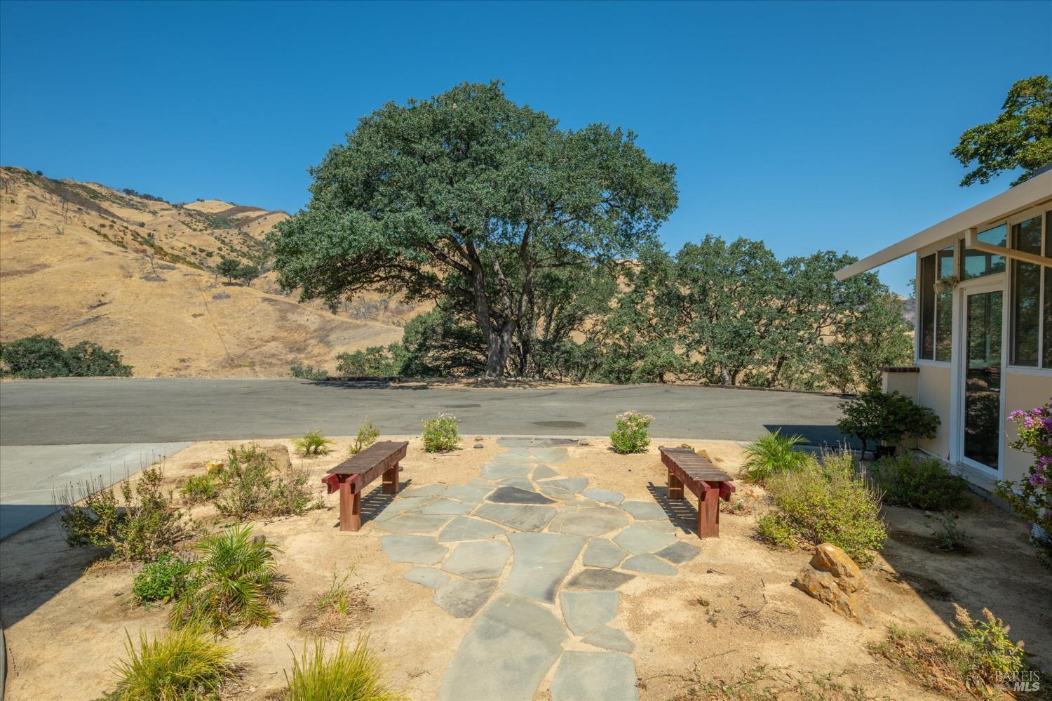 8725 Quail Canyon Road Vacaville CA 95688