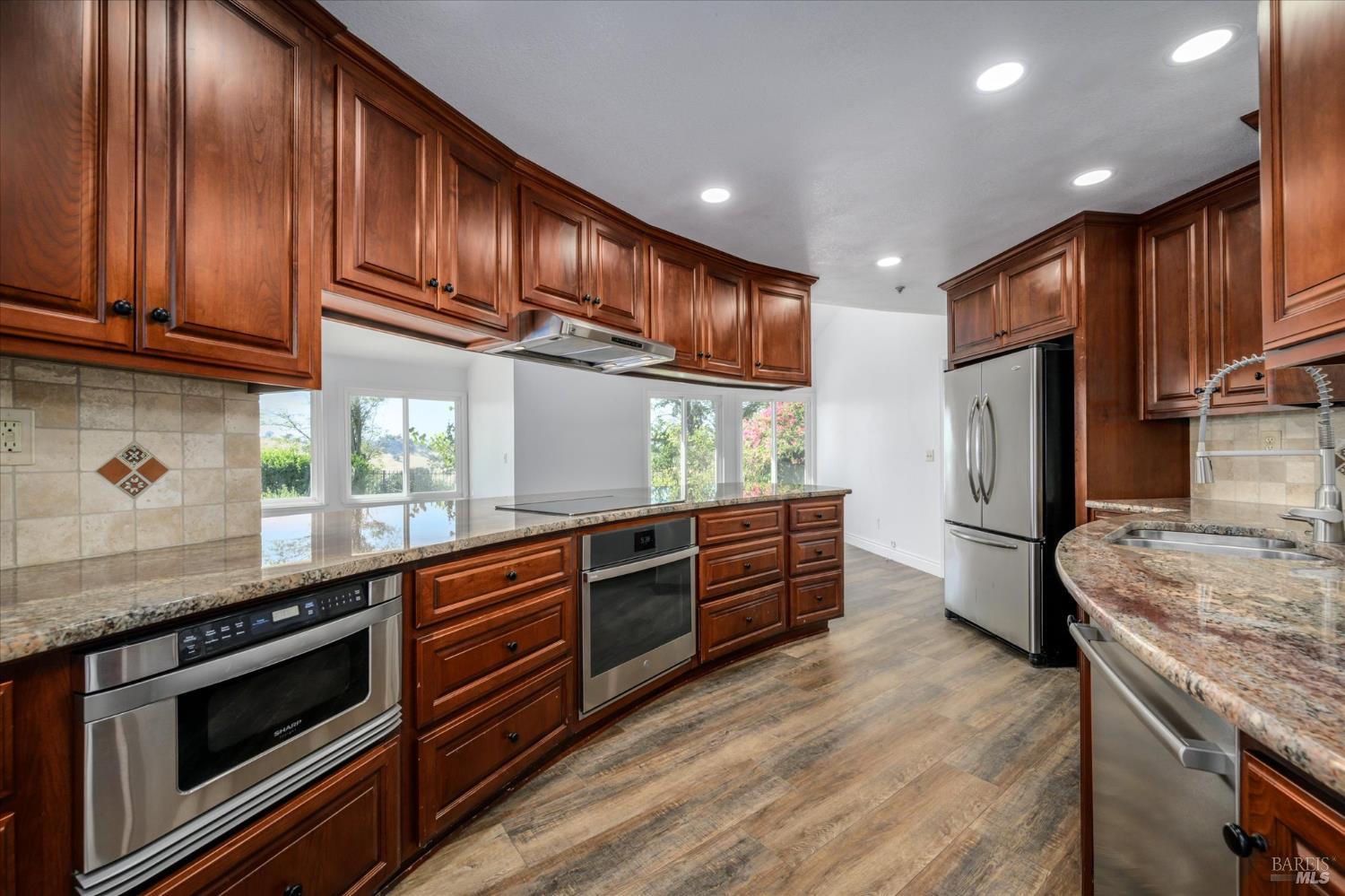 8725 Quail Canyon Road Vacaville CA 95688