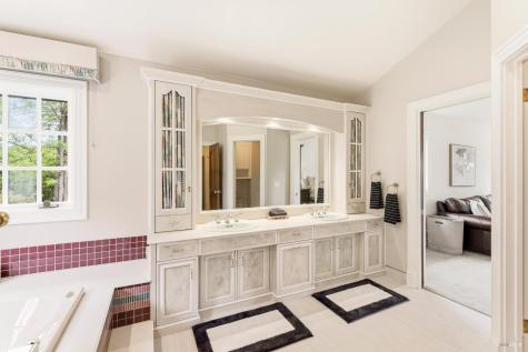 260 Metz Lane Petaluma CA 94952