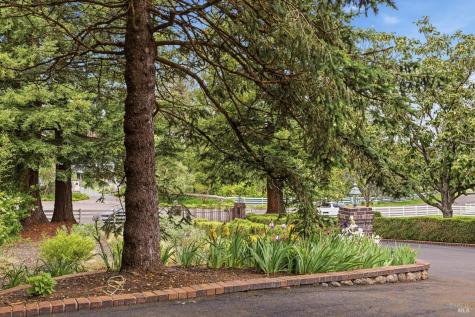260 Metz Lane Petaluma CA 94952