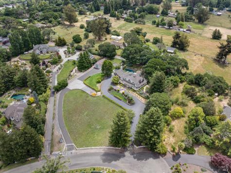 260 Metz Lane Petaluma CA 94952