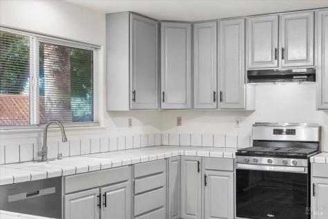 2802 Marlow Road Santa Rosa CA 95403