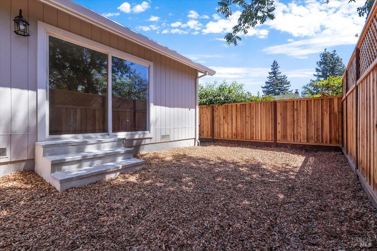 2802 Marlow Road Santa Rosa CA 95403
