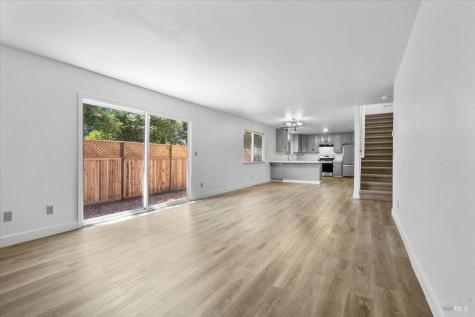 2802 Marlow Road Santa Rosa CA 95403