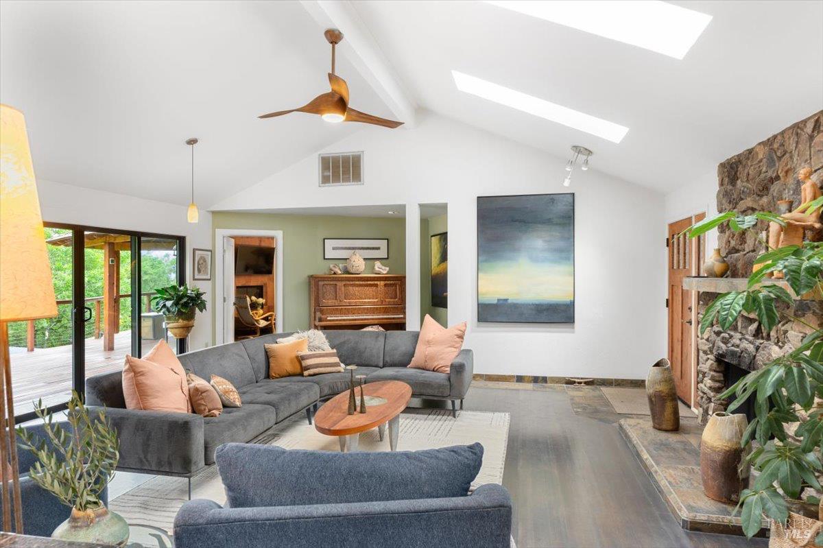 1000 Siesta Way Sonoma CA 95476
