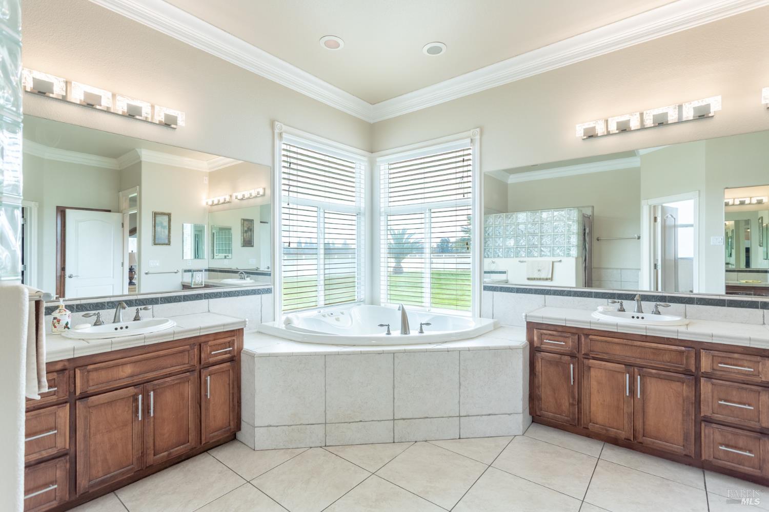 7605 Churn Creek Road Redding CA 96002