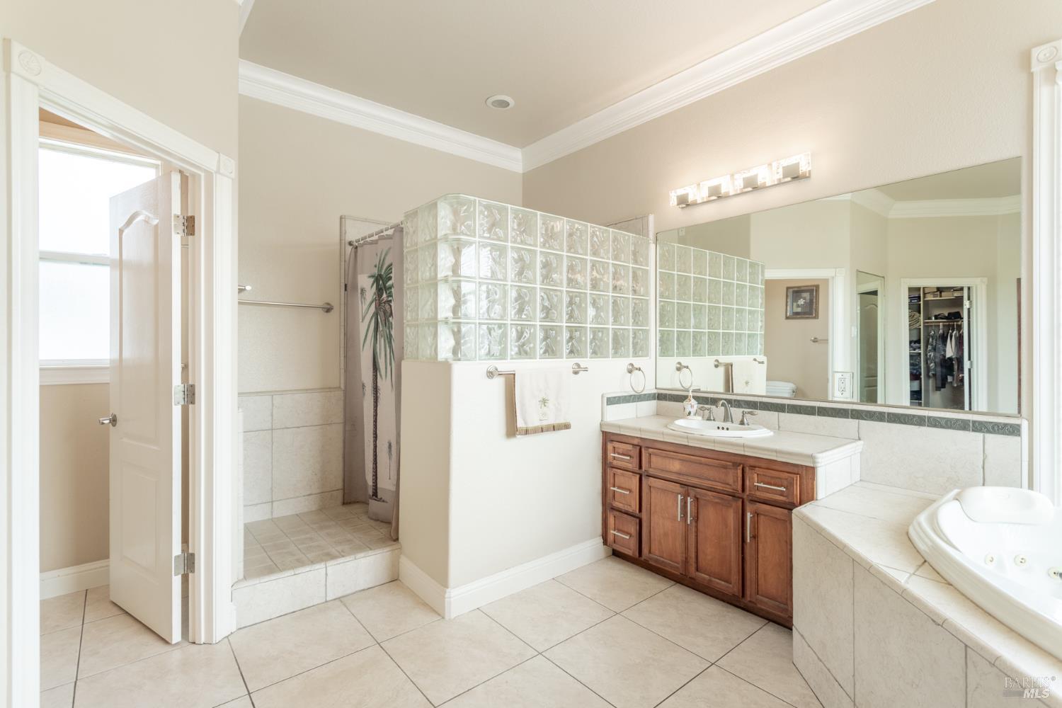 7605 Churn Creek Road Redding CA 96002