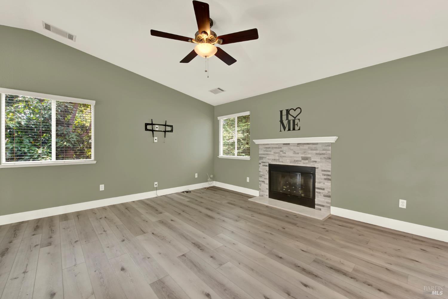 620 Monk Court Dixon CA 95620