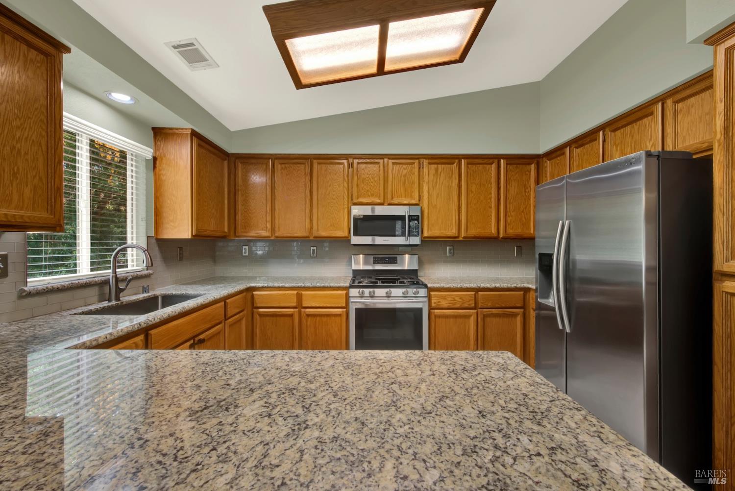 620 Monk Court Dixon CA 95620