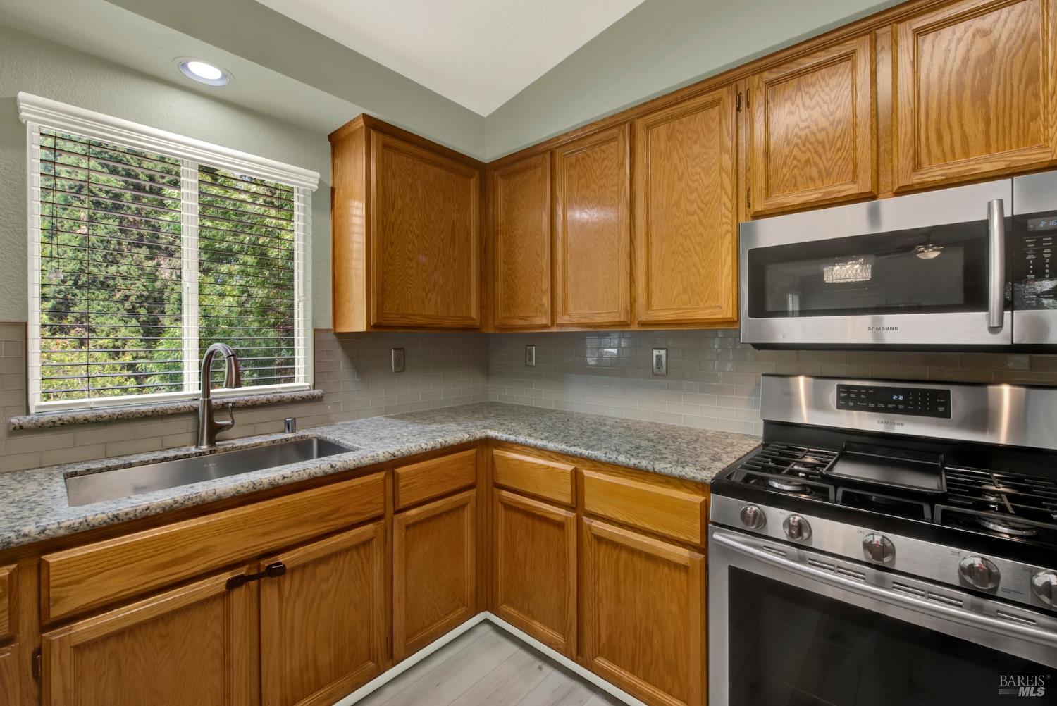 620 Monk Court Dixon CA 95620