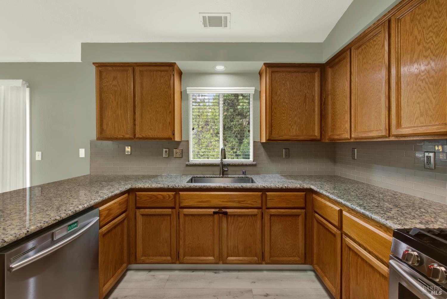620 Monk Court Dixon CA 95620
