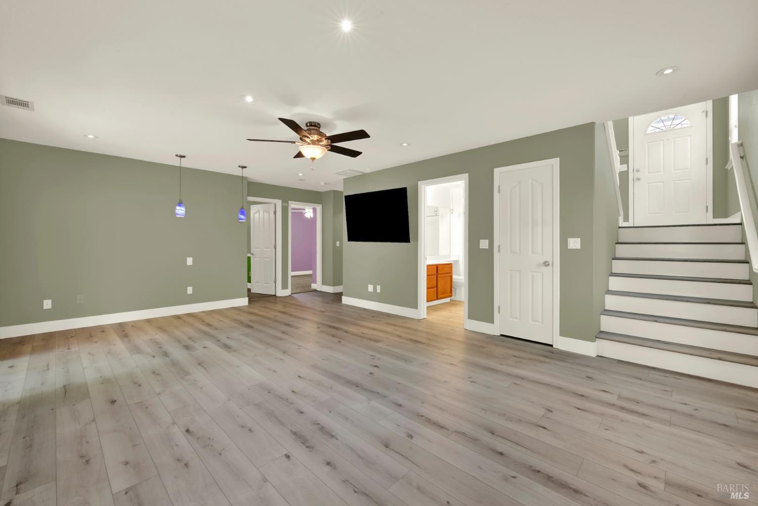 620 Monk Court Dixon CA 95620