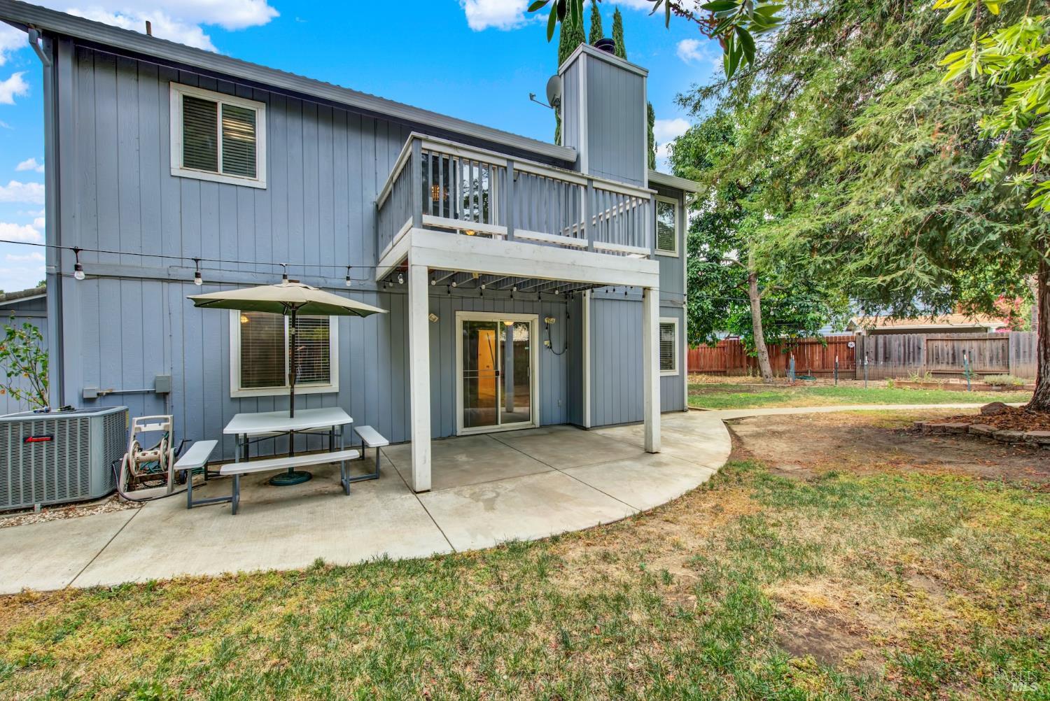 620 Monk Court Dixon CA 95620
