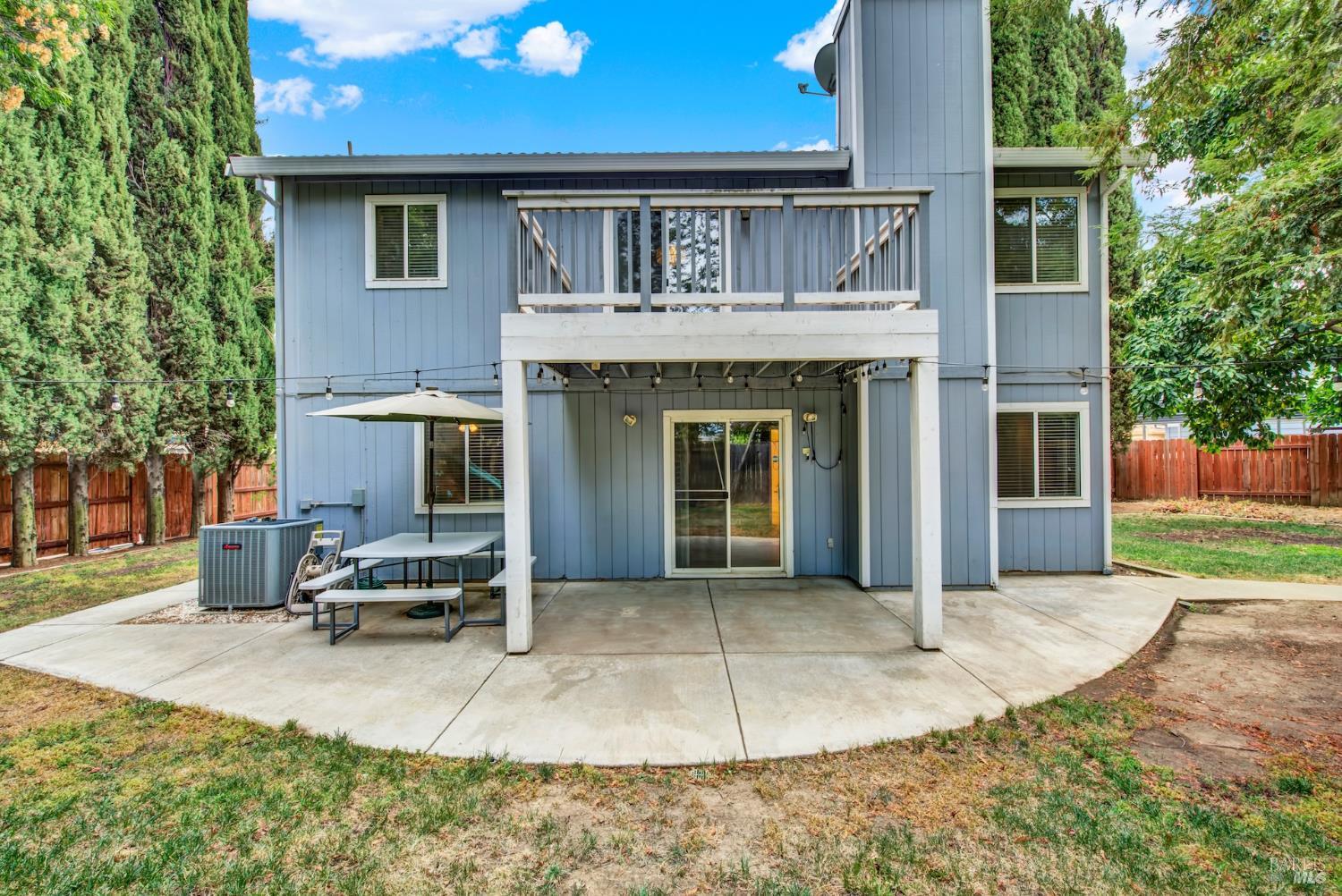 620 Monk Court Dixon CA 95620