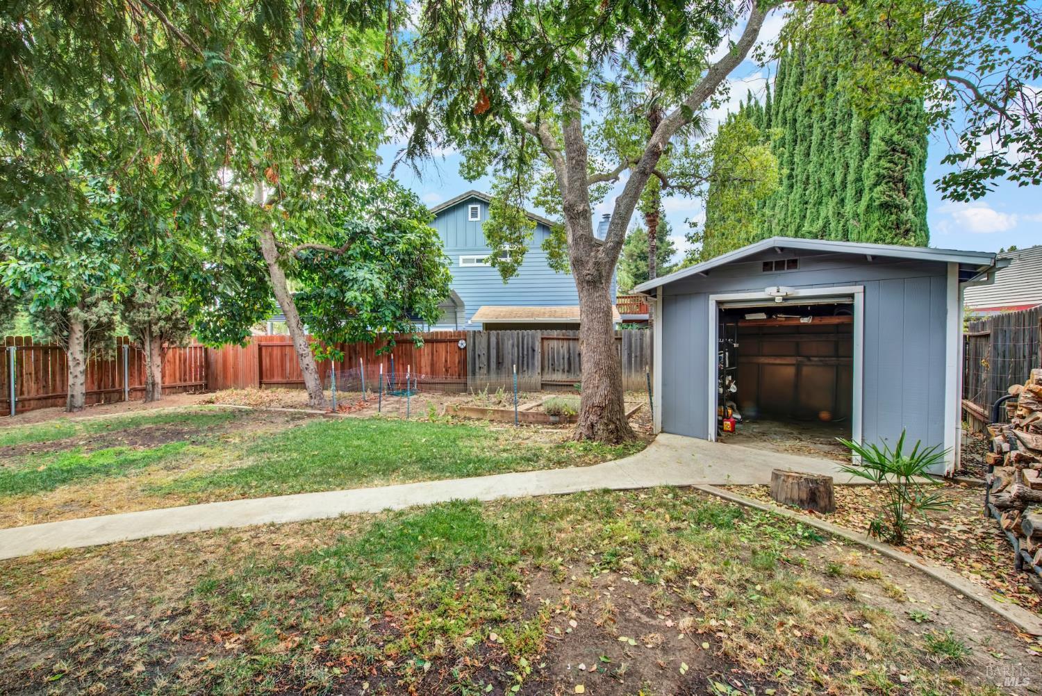 620 Monk Court Dixon CA 95620