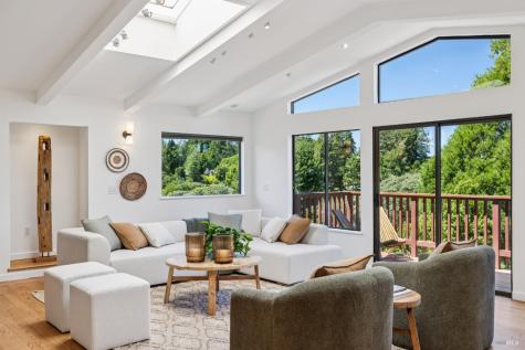 10931 Barnett Valley Road Sebastopol CA 95472