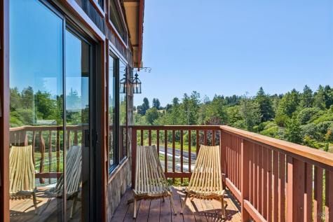 10931 Barnett Valley Road Sebastopol CA 95472