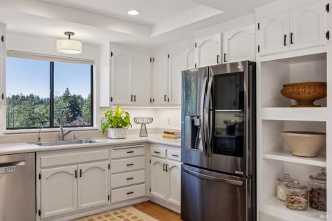 10931 Barnett Valley Road Sebastopol CA 95472