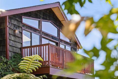 10931 Barnett Valley Road Sebastopol CA 95472
