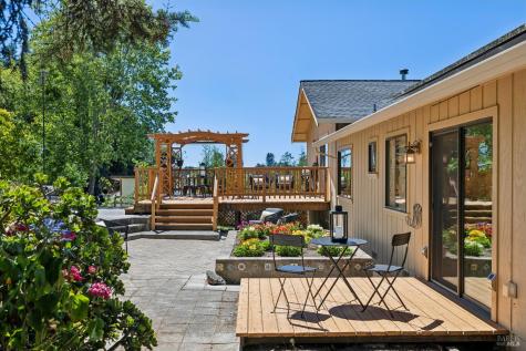 10931 Barnett Valley Road Sebastopol CA 95472