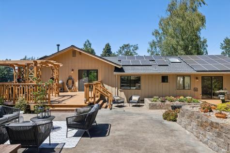 10931 Barnett Valley Road Sebastopol CA 95472