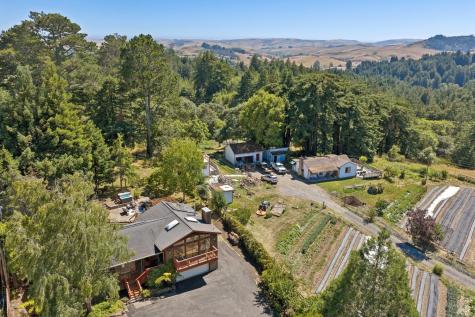 10931 Barnett Valley Road Sebastopol CA 95472