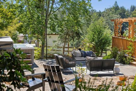 10931 Barnett Valley Road Sebastopol CA 95472