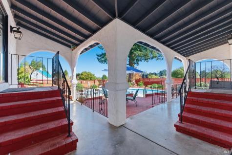 5174 Blank Road Sebastopol CA 95472