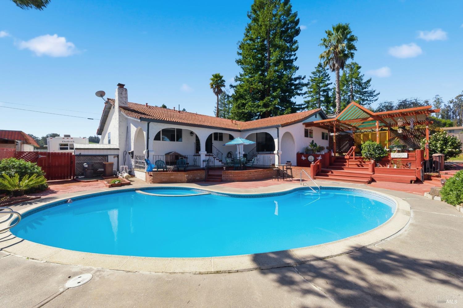 5174 Blank Road Sebastopol CA 95472