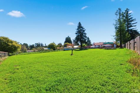 5174 Blank Road Sebastopol CA 95472