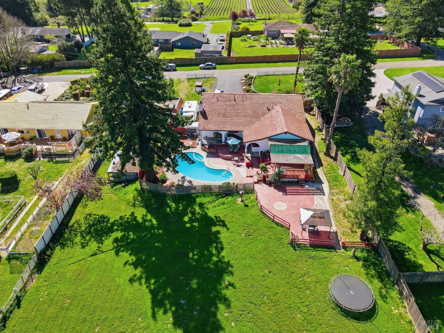 5174 Blank Road Sebastopol CA 95472