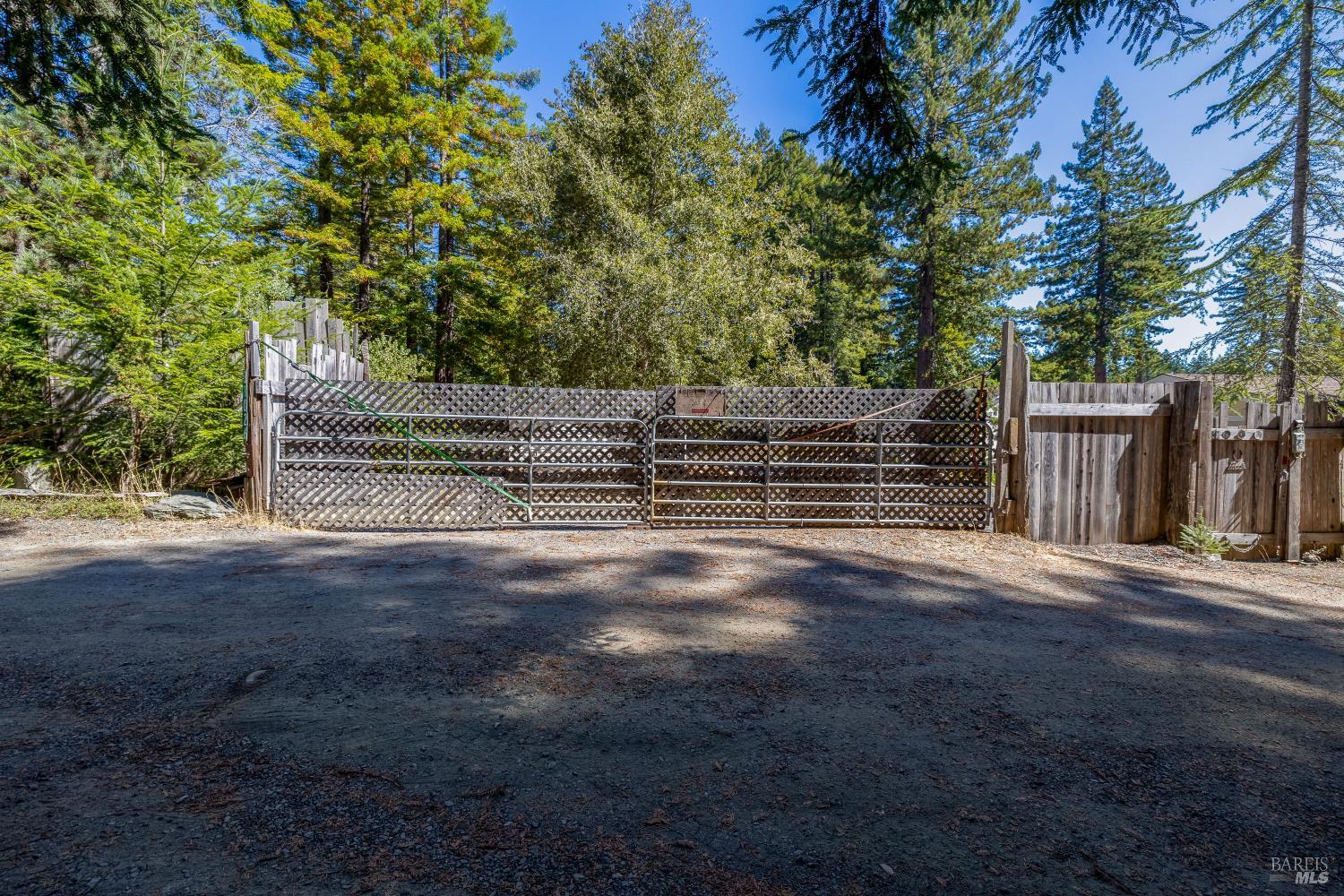 31026 Albion Ridge L Road Albion CA 95410