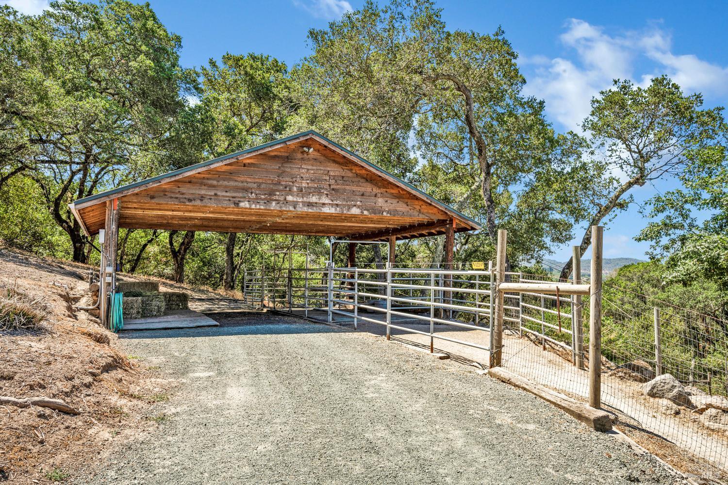 5370 Country Lane Napa CA 94558