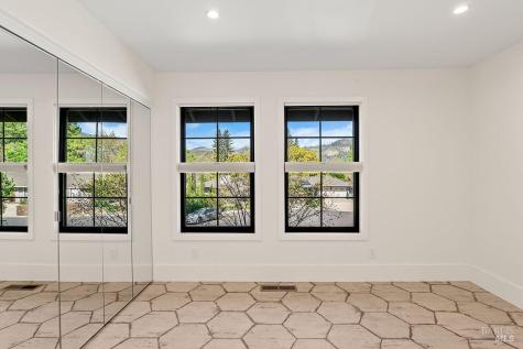 549 Catherine Court Santa Rosa CA 95409