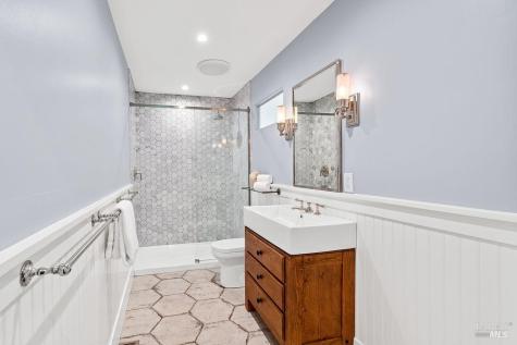 549 Catherine Court Santa Rosa CA 95409