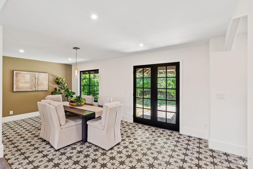549 Catherine Court Santa Rosa CA 95409