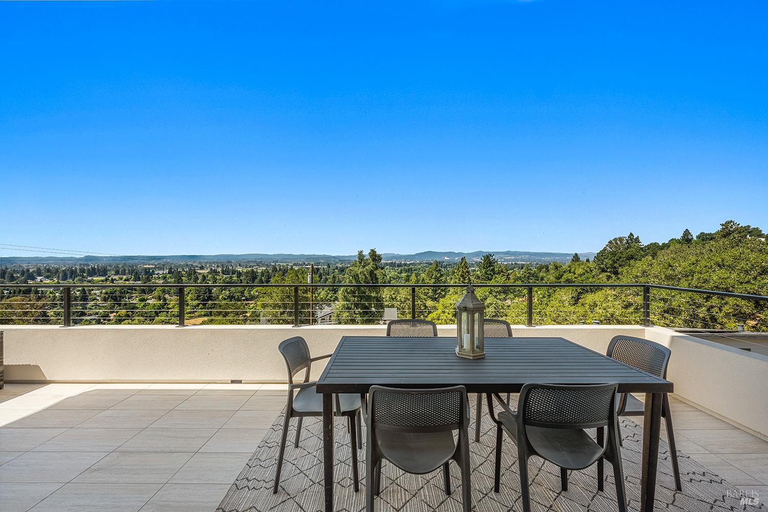 5095 Knollwood Court Santa Rosa CA 95403
