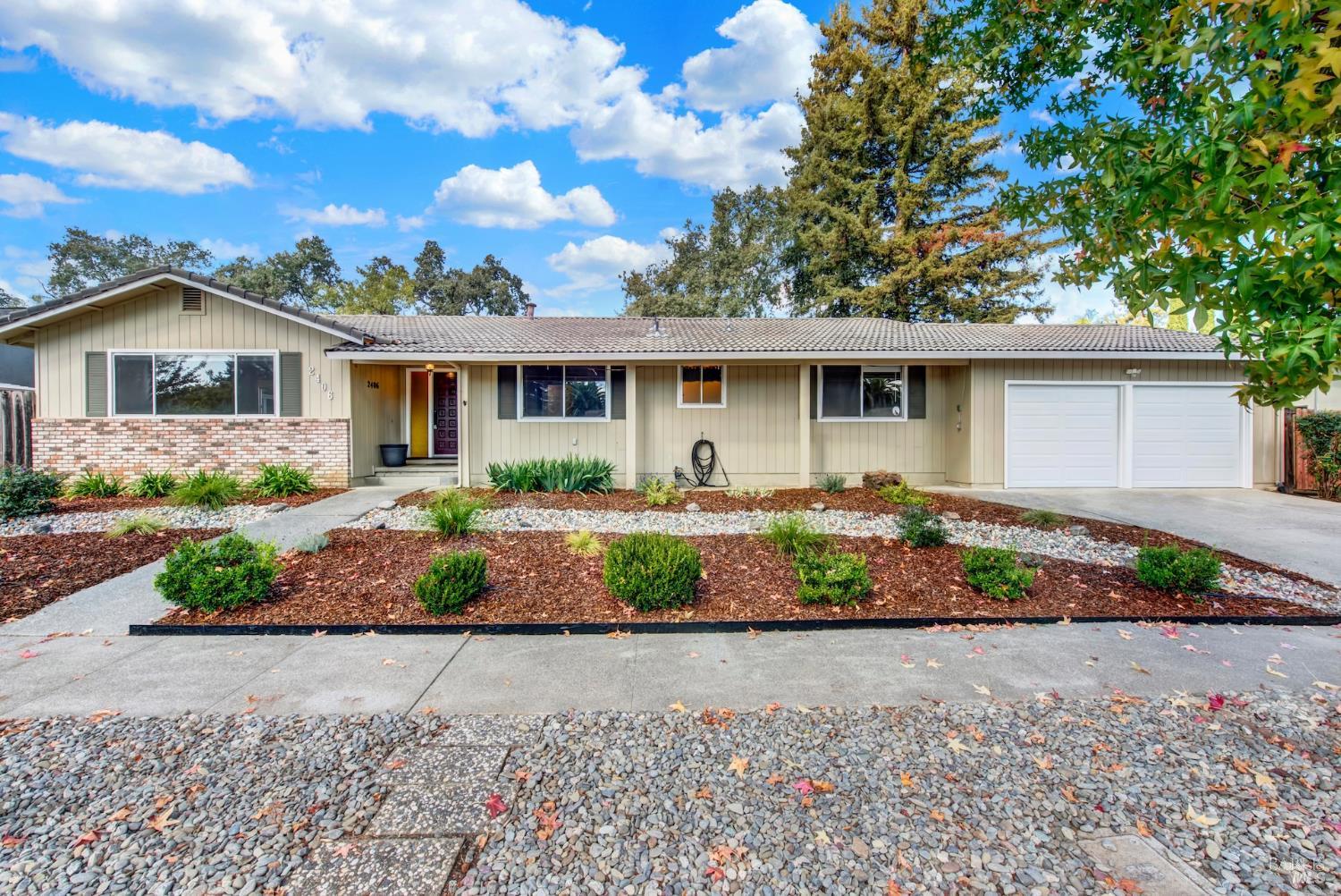 2406 Renfrew Street Napa CA 94558