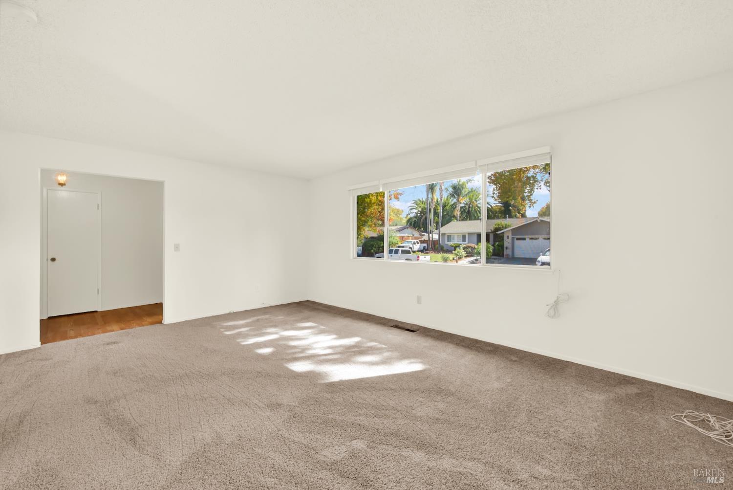 2406 Renfrew Street Napa CA 94558