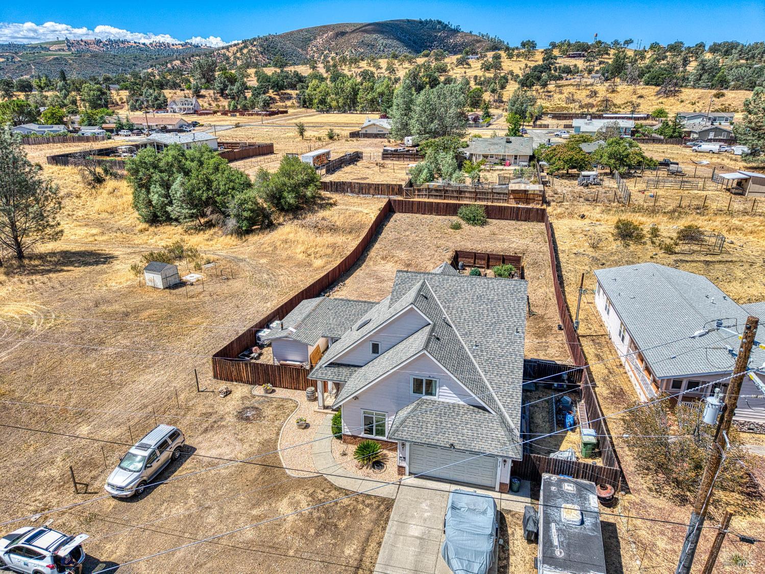 2920 Meadow Creek Road Clearlake Oaks CA 95423