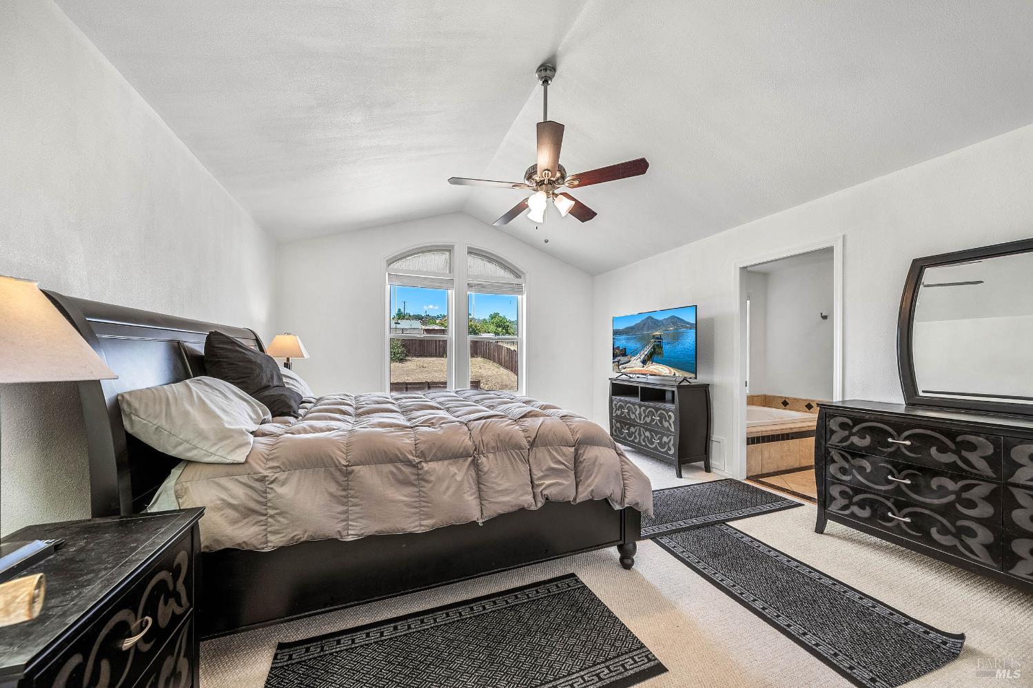 2920 Meadow Creek Road Clearlake Oaks CA 95423